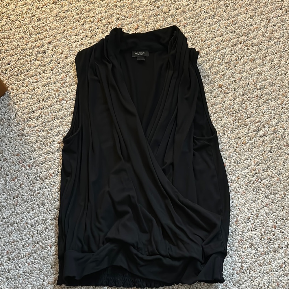 Black Sleeveless Top